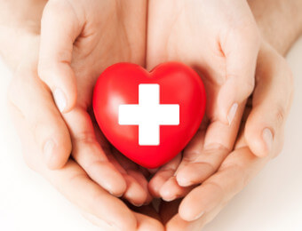 Salud egresados uniminuto Manos con un corazón
